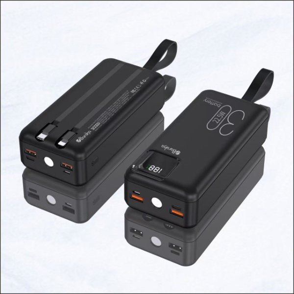 Power Bank 30000mAh Noir Avec 2 Sorties Cable Type-C & Cable Lightning Et 2 Sorties USB & – Baraka BRK-PB04 Noir (30000MAH)