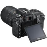 Appareil Photo Réflex Numérique 20.9 MP – Ecran inclinable 3.2″ – Vidéo Ultra HD – Wi-Fi – Nikon D7500 + AF-S DX NIKKOR 18-140mm VR