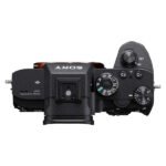 Appareil photo hybride plein format 42.4 MP – Ecran 3″ tactile inclinable – Viseur OLED – Sony Alpha 7R III