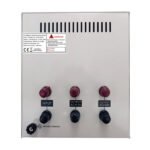 Régulateur de tension automatique 3000VA / 3KVA, Contrôle par microprocesseur – R SCAR SVR-3000VA
