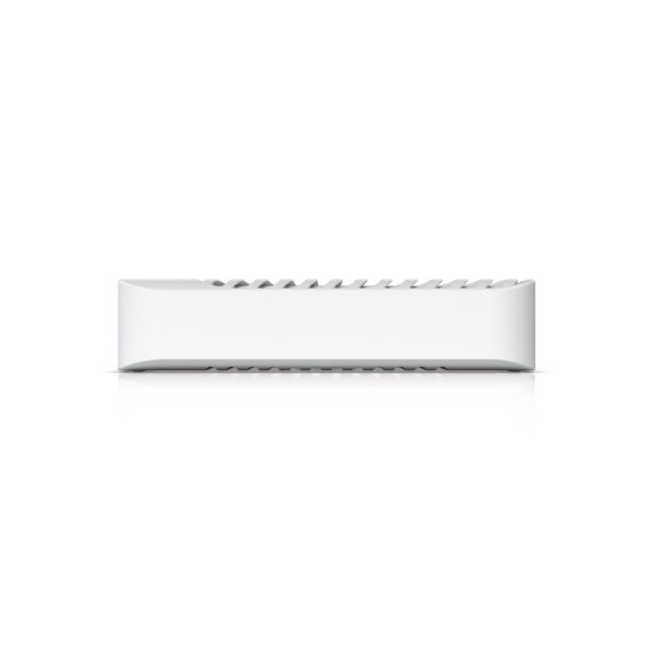 Switch 8 ports Gigabit PoE++ administrable L3 (6 PoE+ et 2 PoE++), 2 ports SFP+ 10G – Ubiquiti UniFi USW-PRO-8-POE